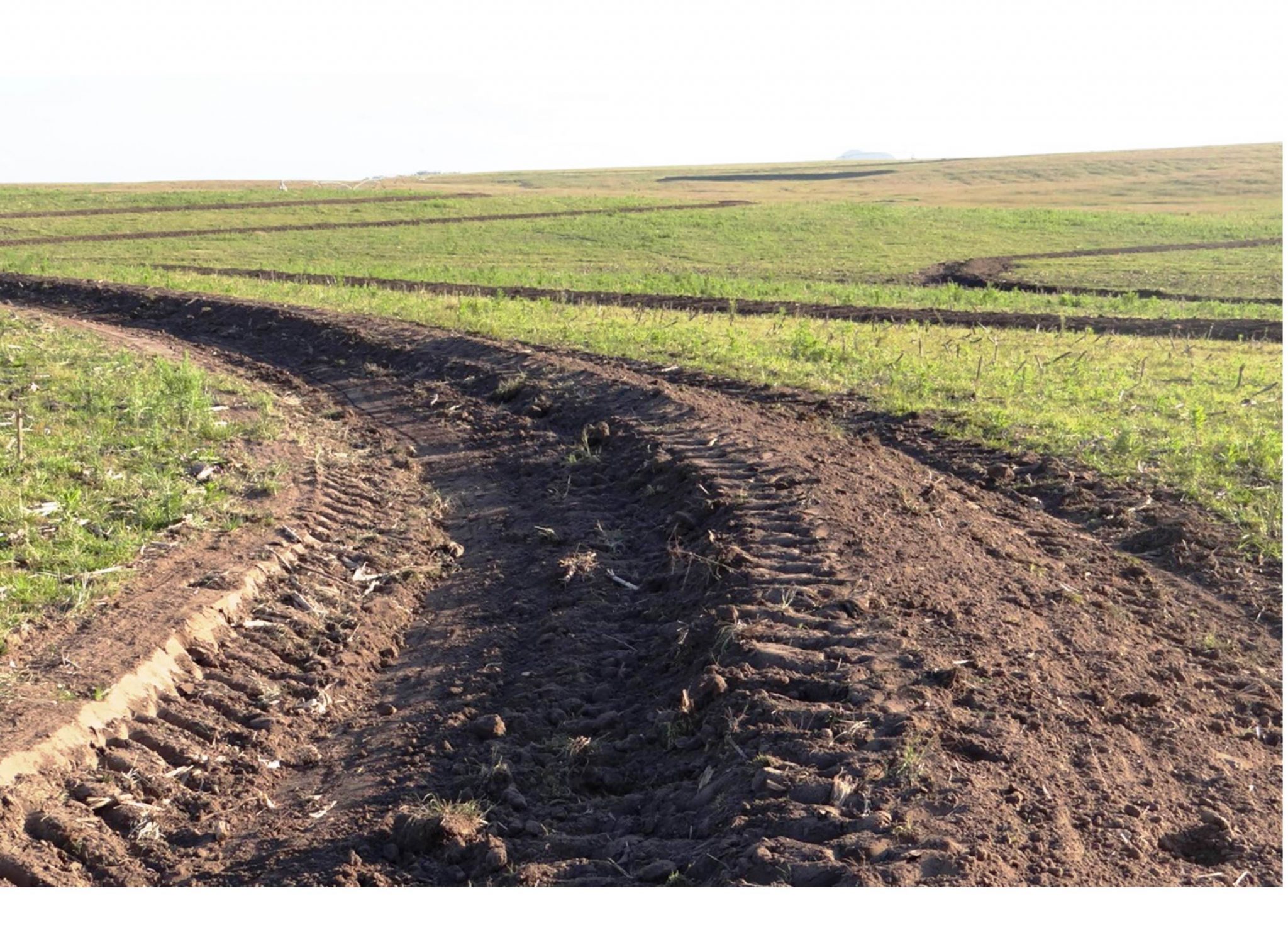 drenagem do solo causa erosão agricultura